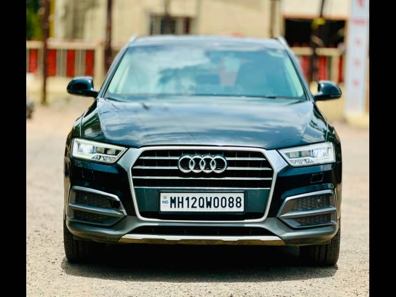 Audi Q3 30 TDI