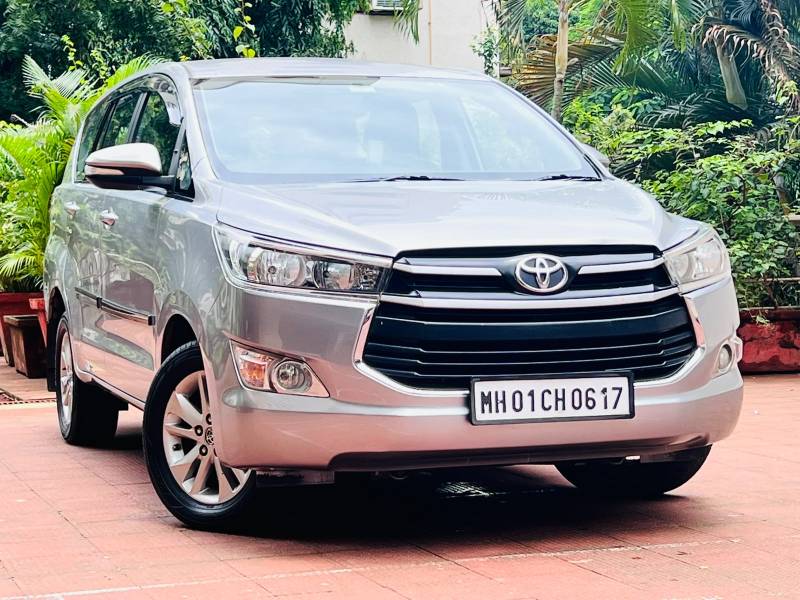 Toyota Innova Crysta 2.8 G AT