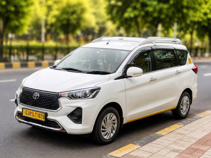 Toyota Rumion S CNG