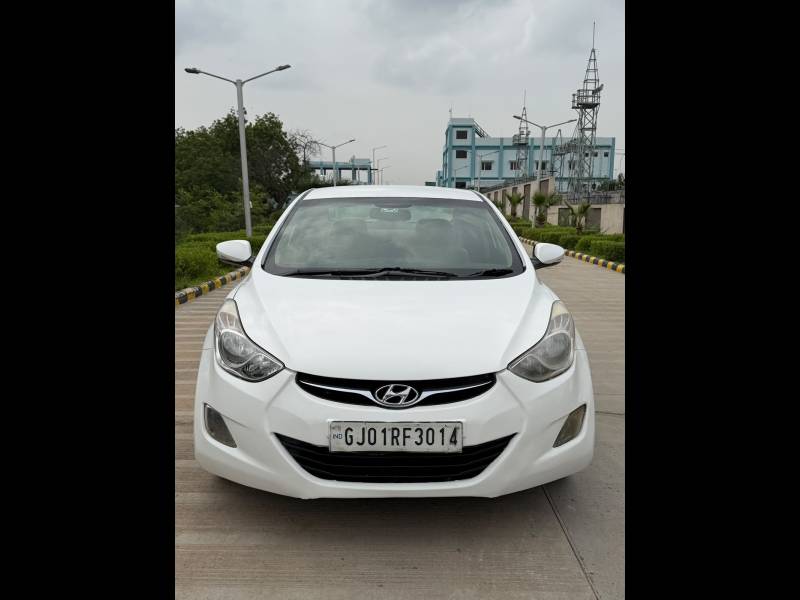 Hyundai Elantra 1.6 SX MT