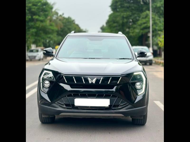 Mahindra XUV 3XO AX7 1.5 Diesel Autoshift Plus