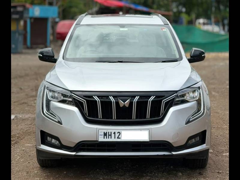 Mahindra XUV700 AX 5 Petrol AT 5 STR