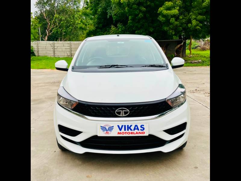 Tata Tiago Revotron XE