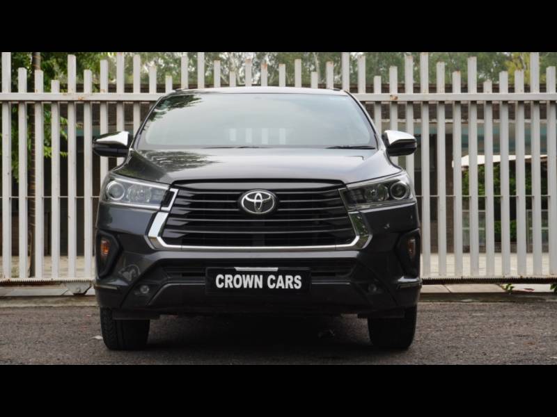 Toyota Innova Crysta 2.7 ZX AT 7 STR