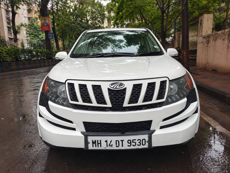 Mahindra XUV500 W8 FWD