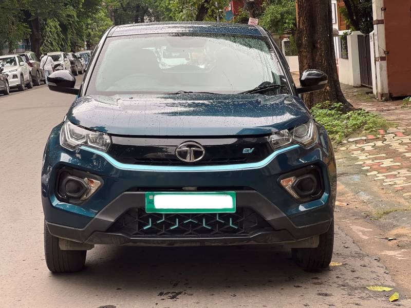 Tata Nexon EV XZ Plus Dark Edition