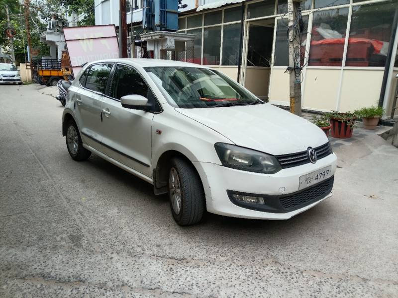 Volkswagen Polo Highline1.2L (D)