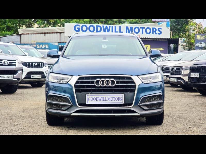 Audi Q3 30 TDI