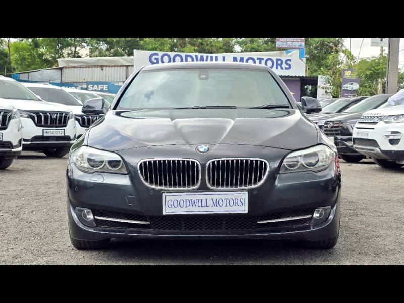 BMW 5 Series 520d Sedan