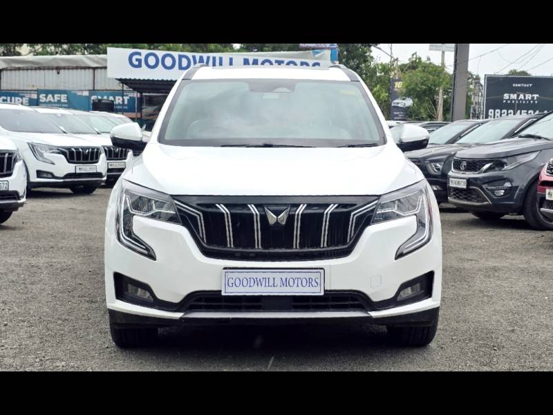 Mahindra XUV700 AX7 2WD Diesel 2.2L Turbo Automatic 7 STR