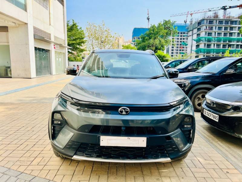 Tata Nexon Fearless Plus (S) 1.2 Petrol 6MT Dual Tone
