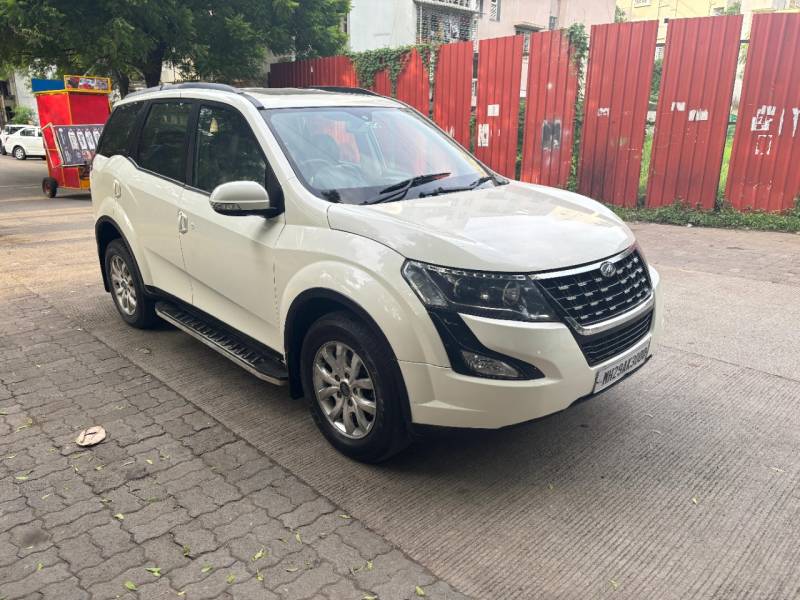 Mahindra XUV500 W10 1.99