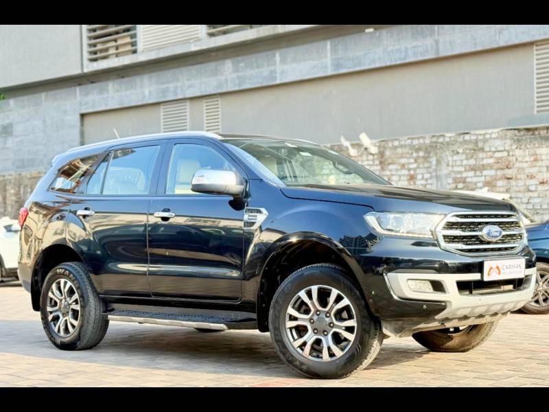 Ford Endeavour Titanium 2.0 4x2 AT
