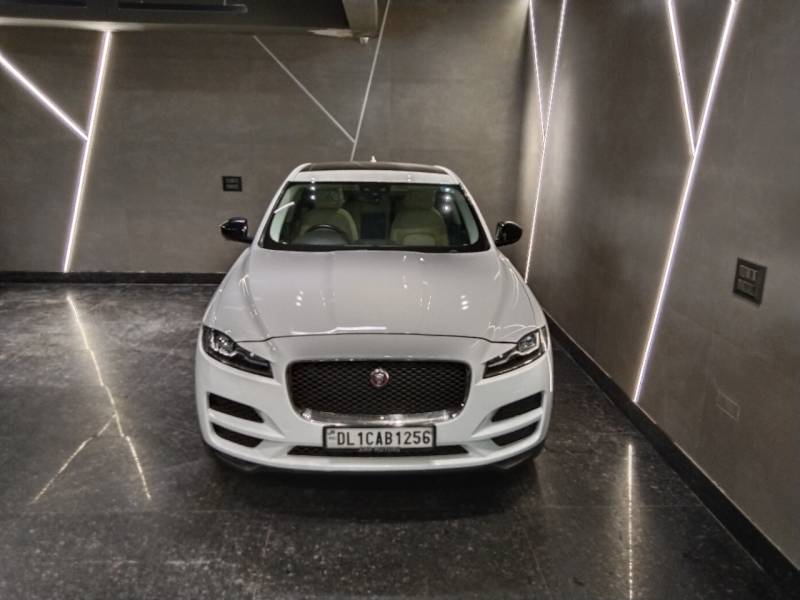 Jaguar F Pace Prestige Petrol