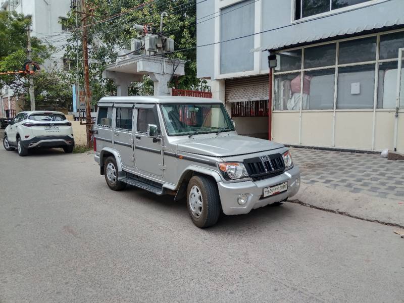 Mahindra Bolero SLE BS3