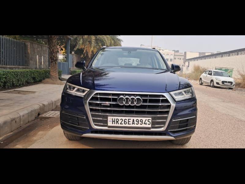 Audi Q5 35 TDI Premium Plus
