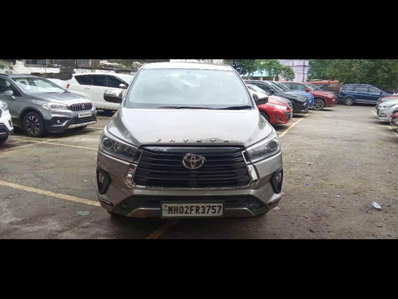 Toyota Innova Crysta 2.4 Z 7 STR