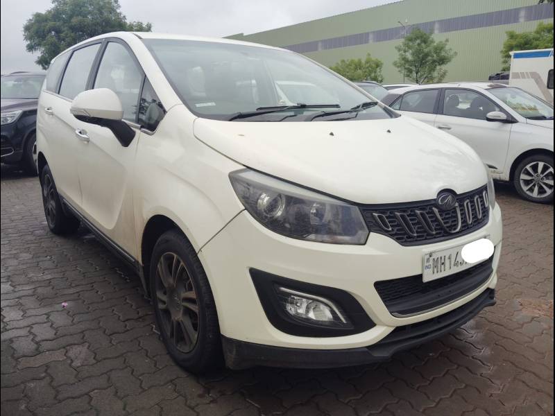 Mahindra Marazzo M8 7 STR