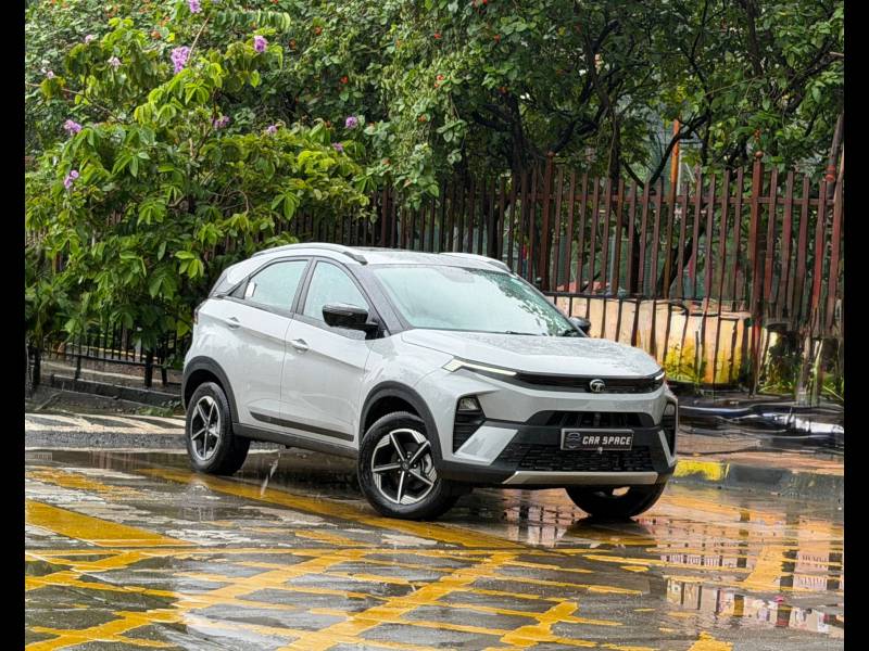 Tata Nexon Creative Plus (S) 1.2 6AMT