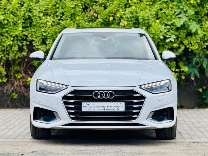Audi A4 40 TFSI Technology