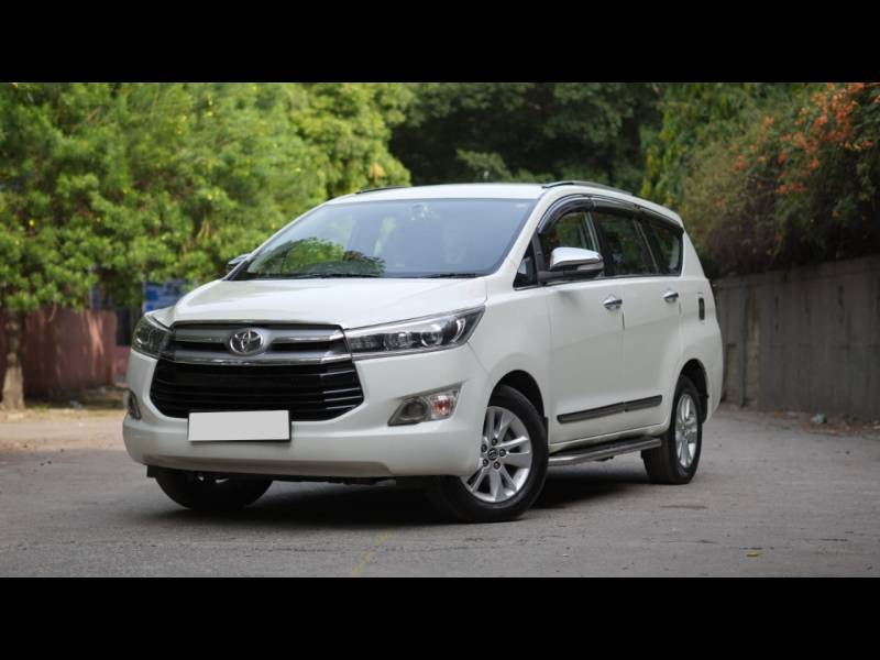 Toyota Innova Crysta 2.7 ZX AT 7 STR