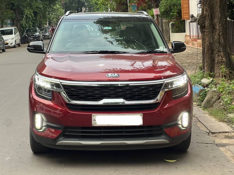 Kia Seltos HTX IVT 1.5 Dual Tone