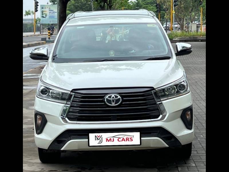 Toyota Innova Crysta 2.4 Z 7 STR