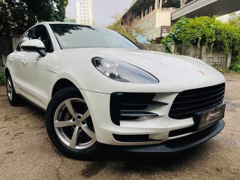 Porsche Macan Base