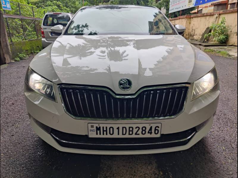 Skoda Superb Style TSI AT