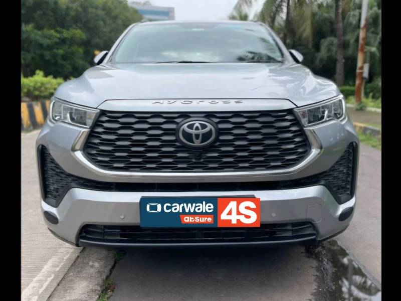 Toyota Innova Hycross VX Hybrid 7 STR
