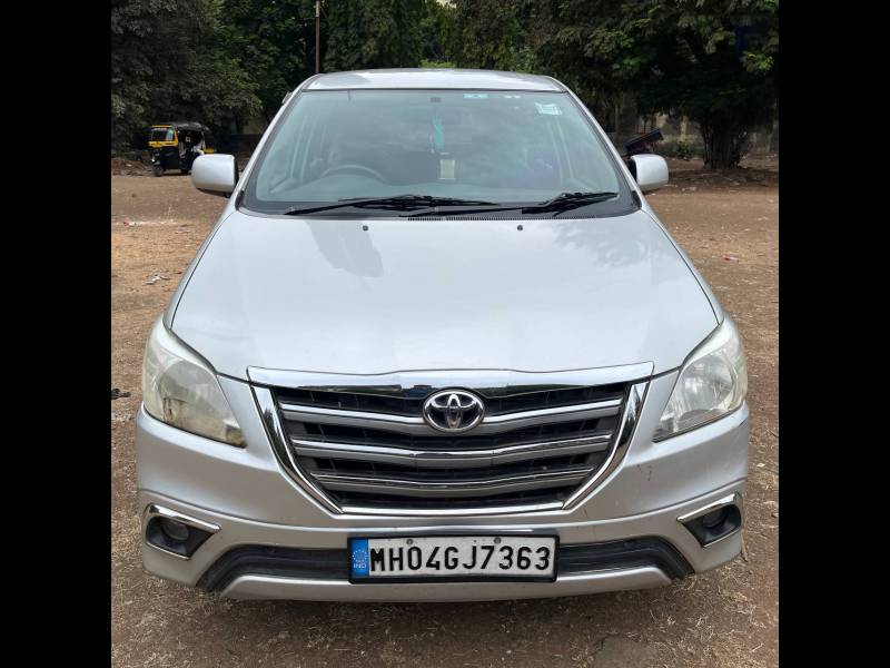 Toyota Innova 2.5 VX 7 STR