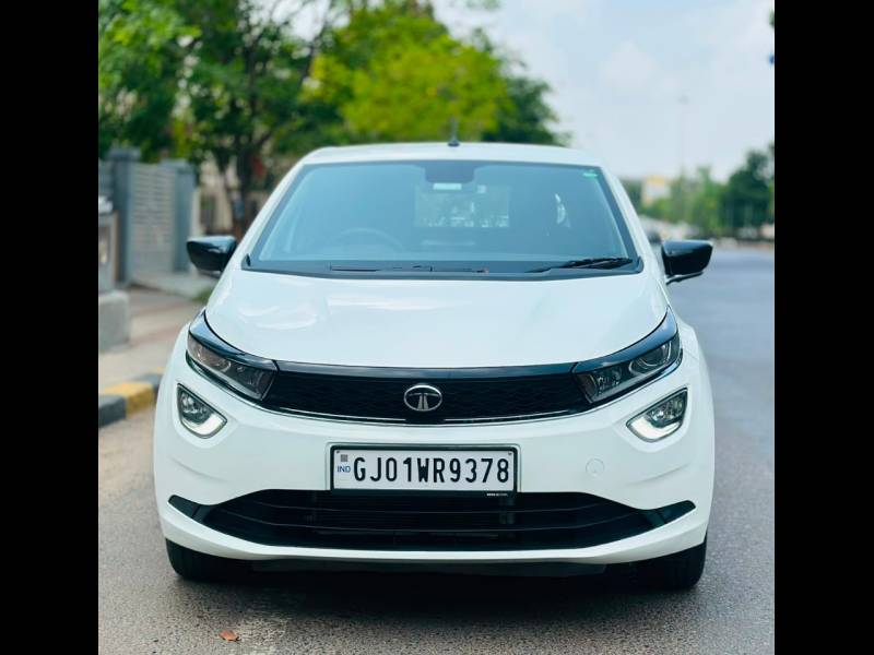 Tata Altroz XZ Petrol