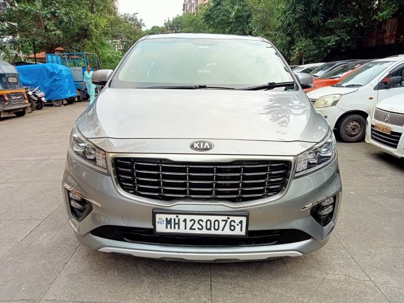 Kia Carnival Limousine 7 STR