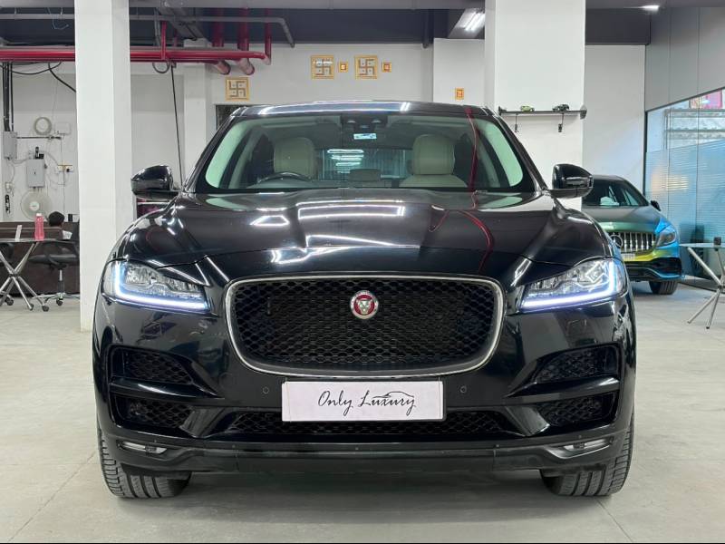 Jaguar F Pace Prestige
