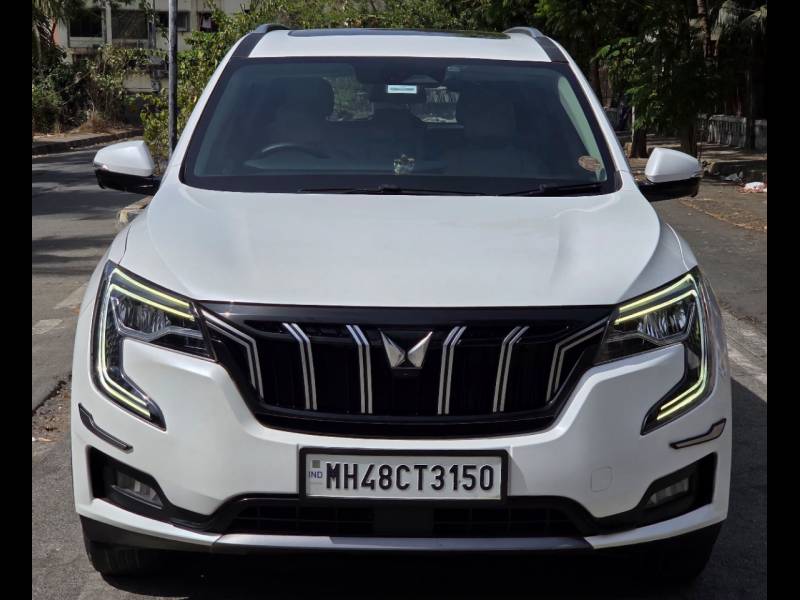 Mahindra XUV700 AX7 Luxury Pack Diesel AT AWD 7 STR
