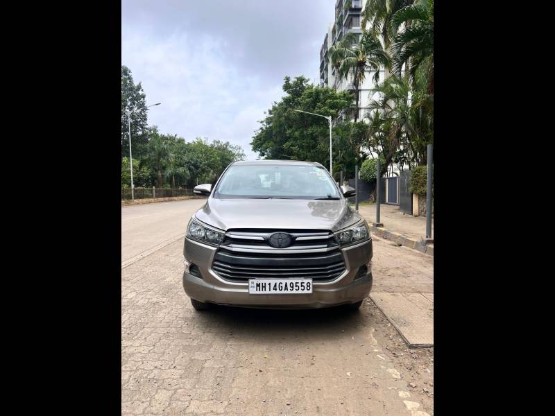 Toyota Innova Crysta 2.8 G AT