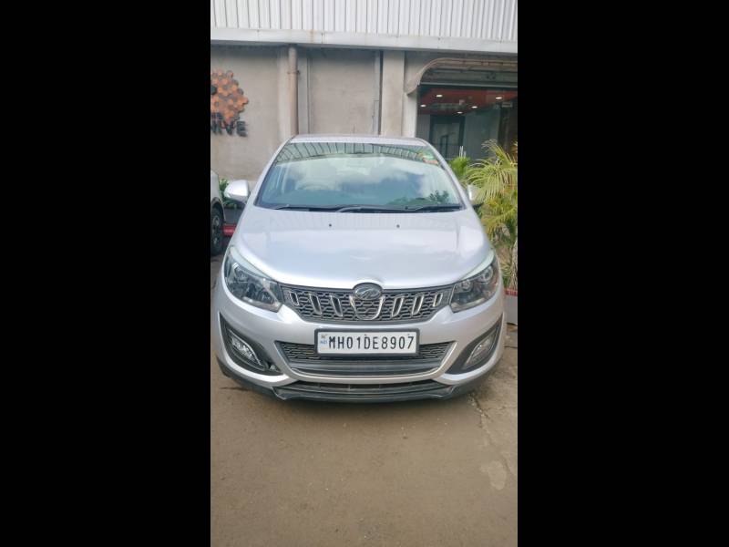 Mahindra Marazzo M8 7 STR