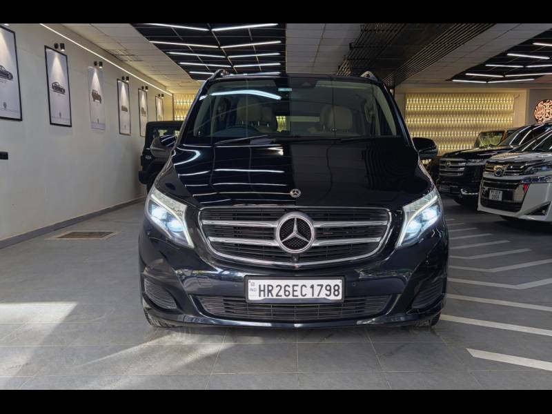 Mercedes Benz V-Class 220D