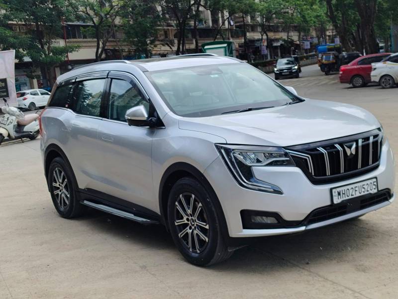 Mahindra XUV700 AX 7 Diesel AT AWD Luxury Pack 7 STR
