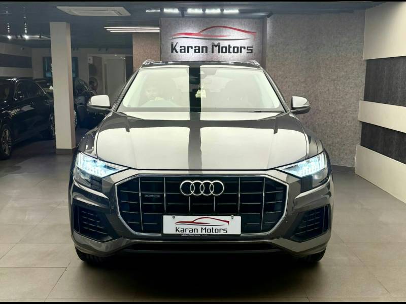Audi Q8 Celebration