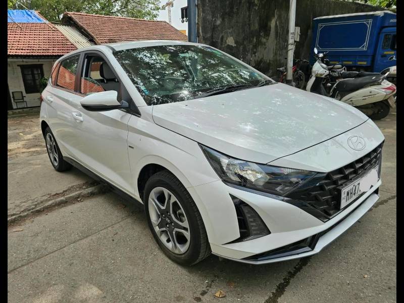 Hyundai i20 Sportz (O) Petrol Automatic