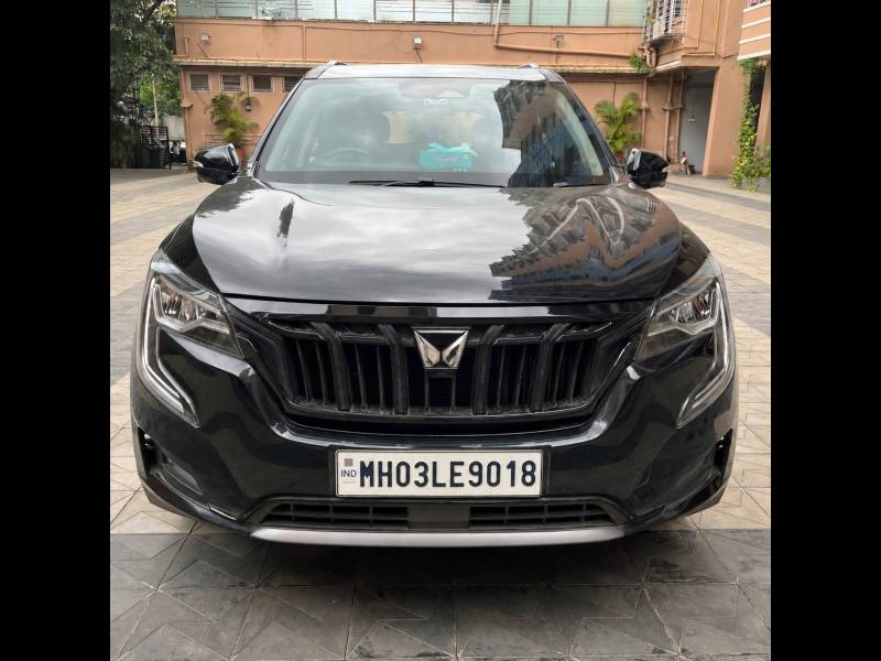 Mahindra XUV700 AX7 Luxury Pack Diesel AT 7 STR