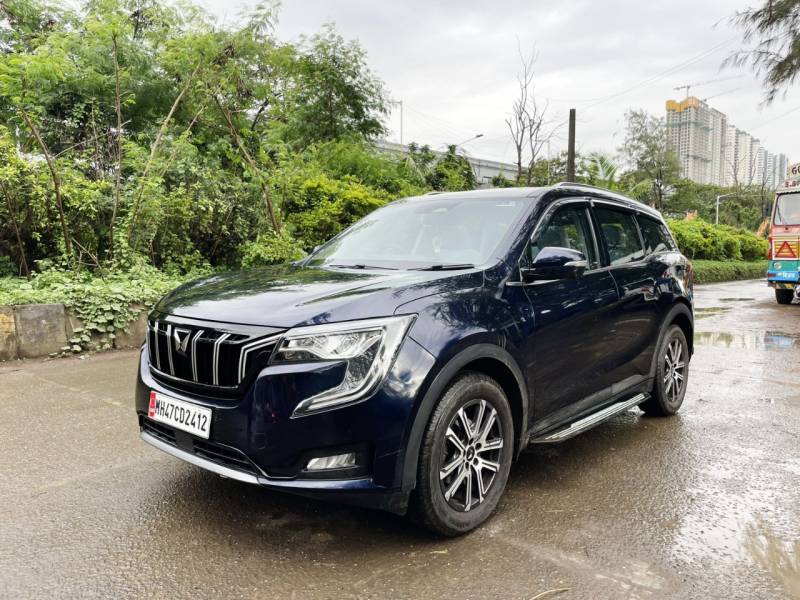 Mahindra XUV700 AX 7 Luxury Pack Diesel AT 7 STR