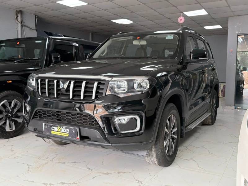 Mahindra Scorpio-N Z4 Diesel AT 2WD 7 STR