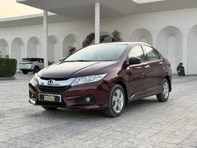 Honda City 1.5 V MT