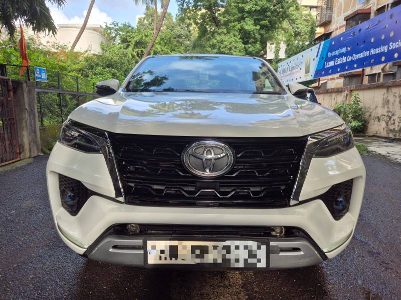 Toyota Fortuner 3.0 4x4 AT