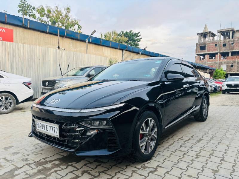 Hyundai Verna SX (O)1.5 Petrol MT
