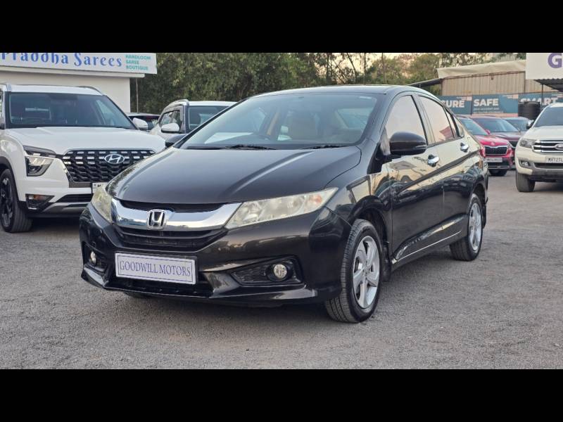 Honda City 1.5 V MT