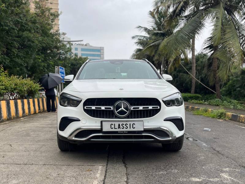 Mercedes Benz GLA 220d 4MATIC