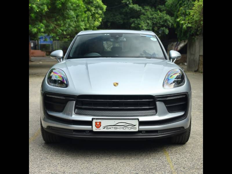 Porsche Macan Base